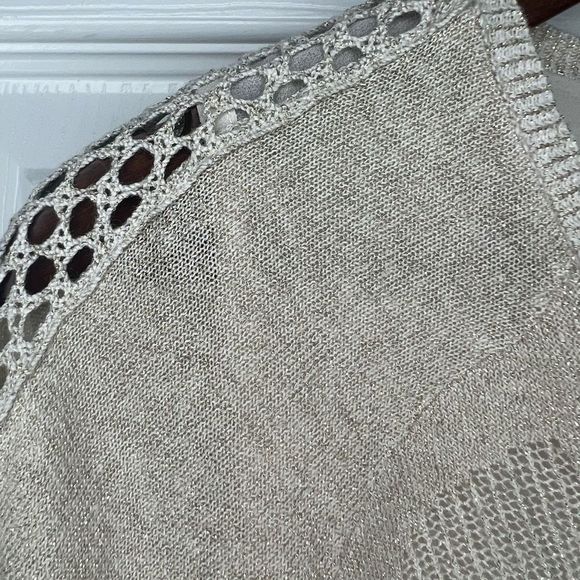 Lucky Brand Women's Cream Metallic Mixed Media Crochet V-Neck‎ Sweater Medium - Picture 4 of 10